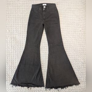 Judy Blue Jeans Women's 3/26 Black Super Flare High Rise Frayed Hem Hippie Boho